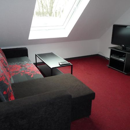 Ferienwohnung In Duesseldorf Hassel Exteriér fotografie
