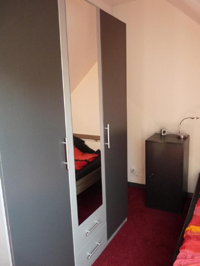 Ferienwohnung In Duesseldorf Hassel Exteriér fotografie