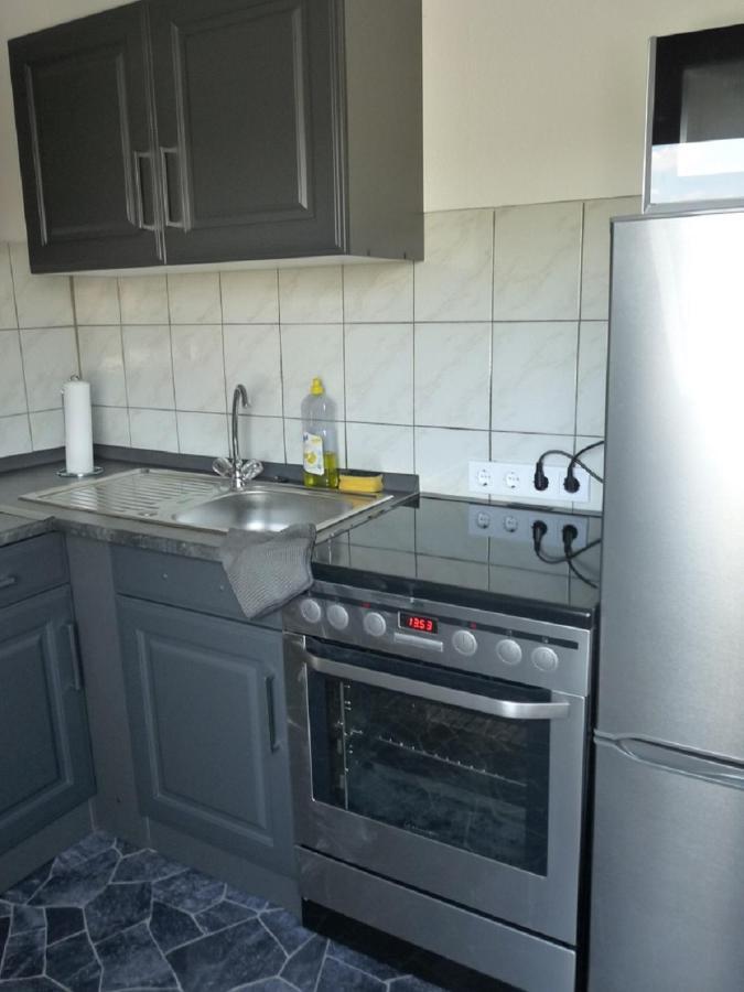 Ferienwohnung In Duesseldorf Hassel Exteriér fotografie